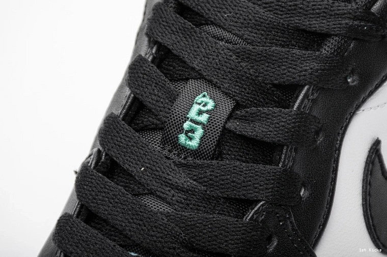 Low Emerald  Jordan 553558-117 1 Toe 0303